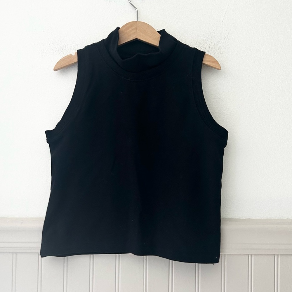 Old Navy Active Girls Large 10-12 Dynamic Fleece Black Sleeveless Top